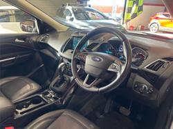 2017 Ford
Escape Titanium
