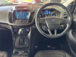2017 Ford
Escape Titanium
