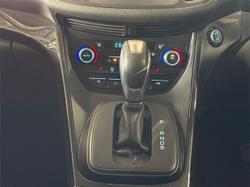 2017 Ford
Escape Titanium