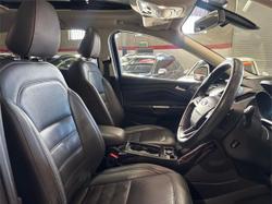 2017 Ford
Escape Titanium
