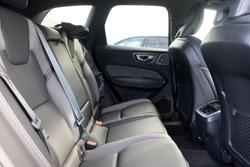 2021 Volvo XC60 B6 R-Design