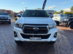 2020 Toyota
Hilux SR5