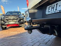 2020 Toyota
Hilux SR5