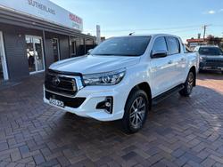 2020 Toyota
Hilux SR5