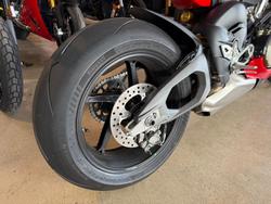 2025 Ducati Panigale V4 S Panigale V4 Red