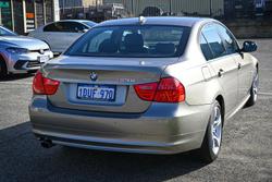 2011 BMW
3 Series 320i Lifestyle