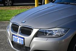 2011 BMW
3 Series 320i Lifestyle
