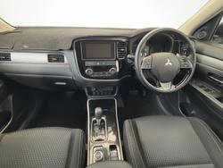 2016 Mitsubishi
Outlander LS Safety Pack