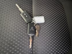 2016 Mitsubishi
Outlander LS Safety Pack
