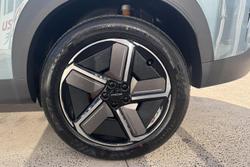 2025 Jaecoo J7 SHS Summit