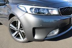 2017 Kia
                Cerato Sport+