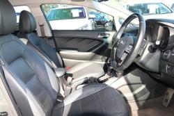 2017 Kia
                Cerato Sport+