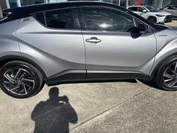 2022 Toyota
C-HR Koba