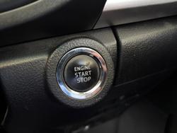 2022 Toyota
Hilux SR5