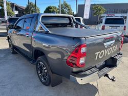 2022 Toyota
Hilux SR5