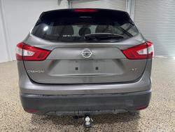 2016 Nissan QASHQAI ST