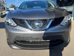 2016 Nissan
QASHQAI ST