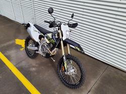 2025 Triumph TF 450-E Off Road White