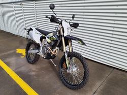 2025 Triumph TF 450-E Off Road White