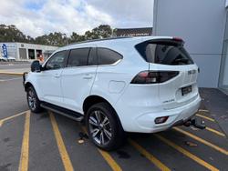 2023 Isuzu
                MU-X LS-T