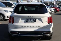 2022 Kia
Sorento GT-Line