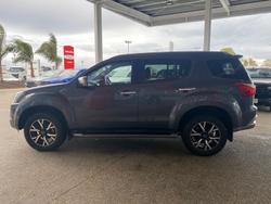 2019 Isuzu
MU-X LS-T