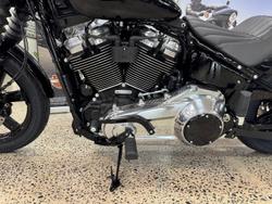 2025 Harley-Davidson Street Bob 117 (FXBB) Softail Black