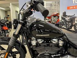 2025 Harley-Davidson Street Bob 117 (FXBB) Softail Black