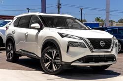2025 Nissan
X-TRAIL Ti