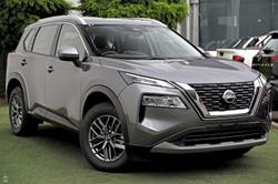 2025 Nissan
X-TRAIL ST