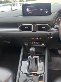 2022 Mazda
CX-5 G25 Touring
