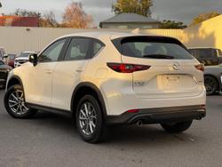 2022 Mazda
CX-5 G25 Touring