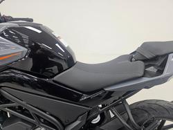 2025 CFMOTO 300 NK ABS