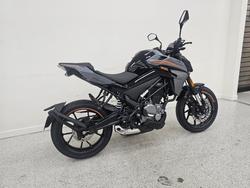 2025 CFMOTO 300 NK ABS