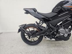 2025 CFMOTO 300 NK ABS