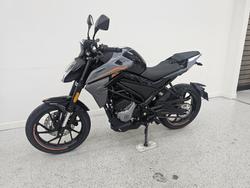 2025 CFMOTO 300 NK ABS