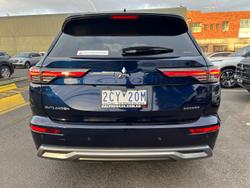 2025 Mitsubishi Outlander Exceed