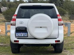 2017 Toyota
Landcruiser Prado GX