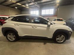 2017 Hyundai
Kona Active