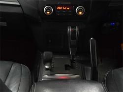 2012 Mitsubishi
Pajero GLX