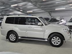 2012 Mitsubishi
Pajero GLX