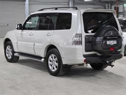 2012 Mitsubishi
Pajero GLX
