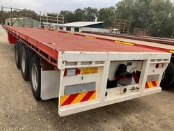 2008 Vawdrey 13.5M Straight Flat Top Red