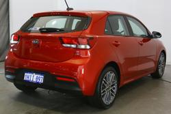 2021 Kia
Rio Sport