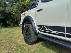 2025 Nissan
Navara Pro-4X Warrior (4x4)