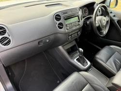 2011 Volkswagen
Tiguan 132TSI