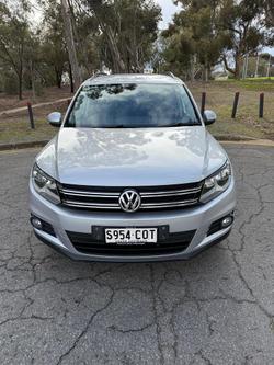 2011 Volkswagen
Tiguan 132TSI