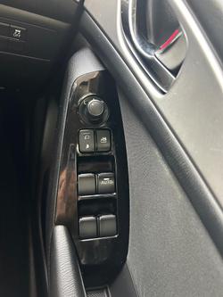 2018 Mazda
                3 Maxx Sport