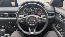 2021 Mazda
CX-5 Akera