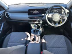 2024 Kia
                Seltos Sport